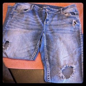 Size 20/22 womens plus size Maurices jeans